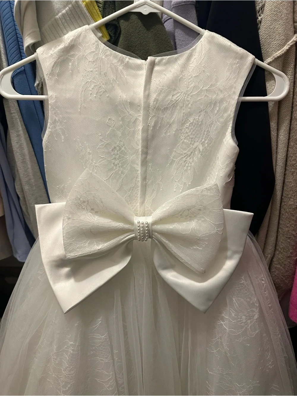 N/A elegant white